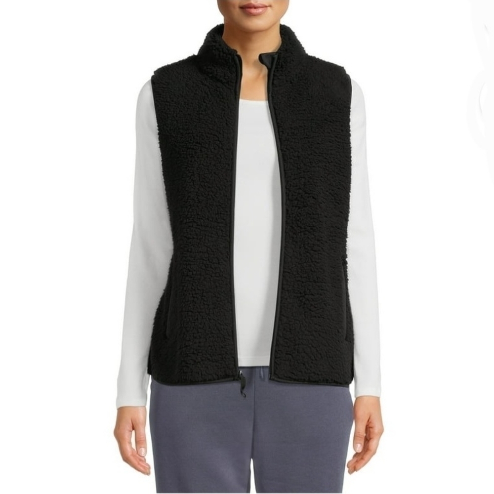 Time And Tru Women's And Plus Sherpa Vest Size M (8-10)